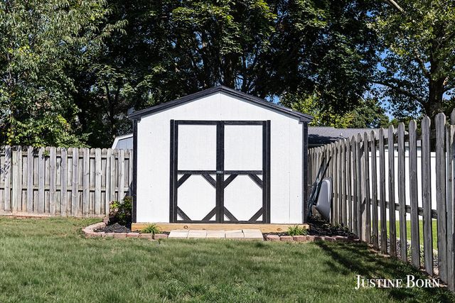 4595 41st Street Sw, Grandville City, MI 49418