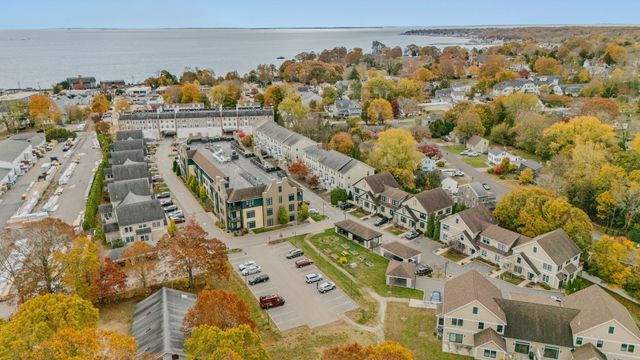 38 Hope Street 1206, East Lyme, CT 06357