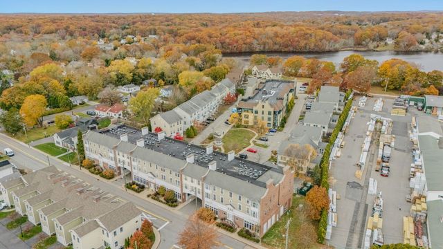 38 Hope Street 1206, East Lyme, CT 06357