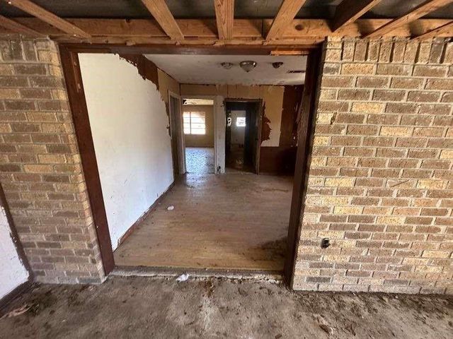 362 County Road 857, Buna, TX 77612