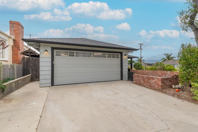 207 Rogers Avenue, Watsonville, CA 95076