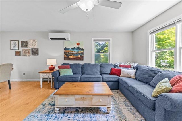 87 Morgan Parkway, Williston, VT 05495