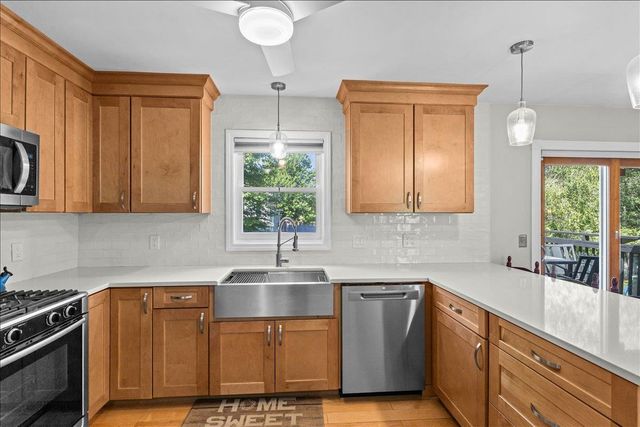 87 Morgan Parkway, Williston, VT 05495