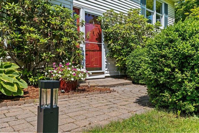 87 Morgan Parkway, Williston, VT 05495