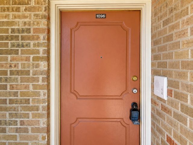 15931 Stillwood Street 1096, Dallas, TX 75248