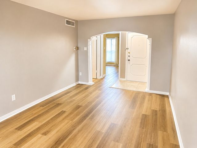 15931 Stillwood Street 1096, Dallas, TX 75248