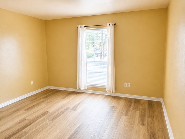 15931 Stillwood Street 1096, Dallas, TX 75248