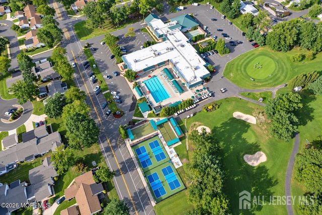 375-C Duranta Plaza, Monroe, NJ 08831