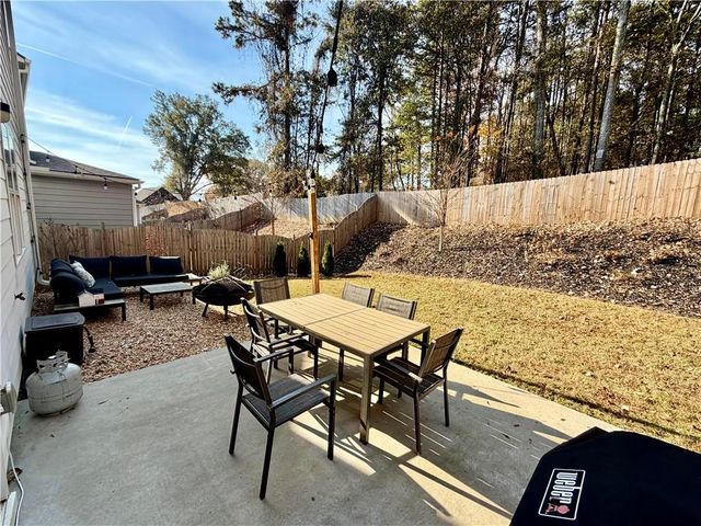 5714 TURNSTONE Trail, Flowery Branch, GA 30542