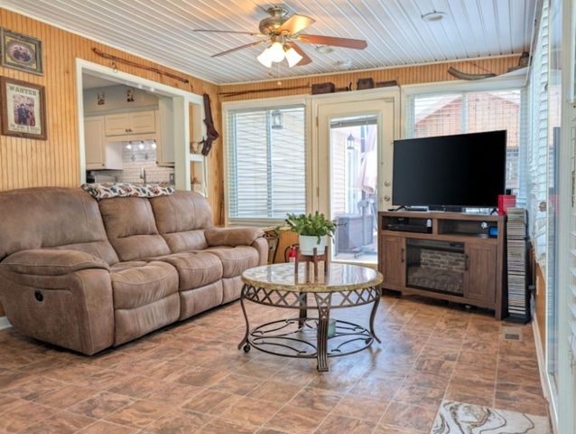 8163 Bonnafair Dr, Hermitage, TN 37076