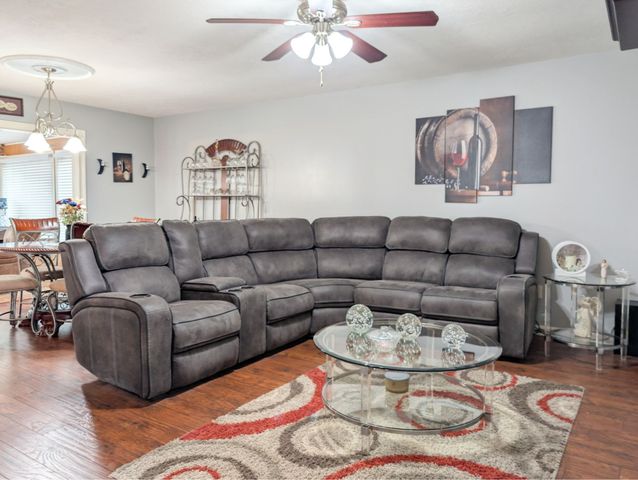 8163 Bonnafair Dr, Hermitage, TN 37076