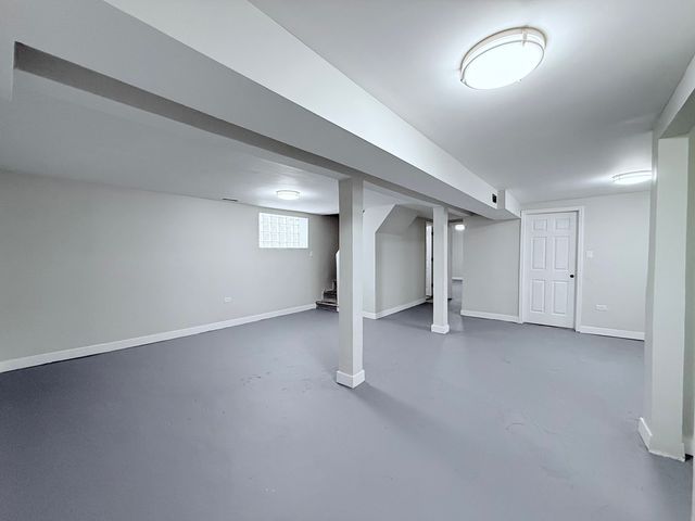 11248 S PARNELL Avenue, Chicago, IL 60628