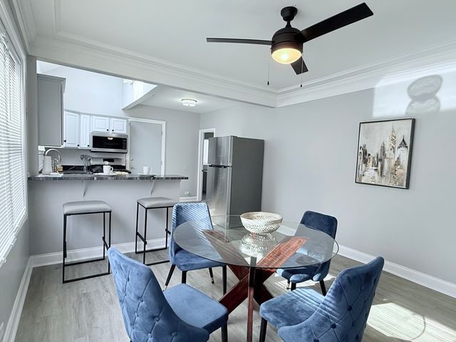 11248 S PARNELL Avenue, Chicago, IL 60628