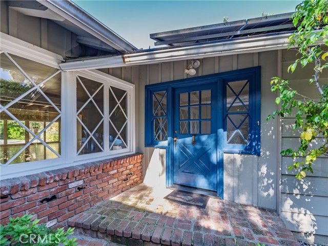 4539 Hayvenhurst, Encino (los Angeles), CA 91436