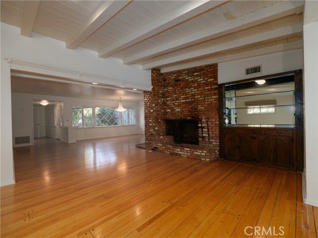 4539 Hayvenhurst, Encino (los Angeles), CA 91436