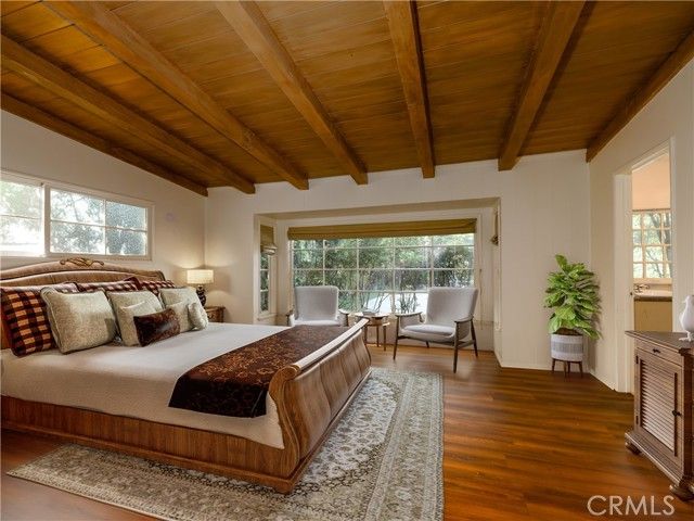 4539 Hayvenhurst, Encino (los Angeles), CA 91436