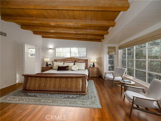 4539 Hayvenhurst, Encino (los Angeles), CA 91436