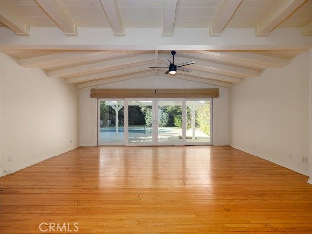 4539 Hayvenhurst, Encino (los Angeles), CA 91436