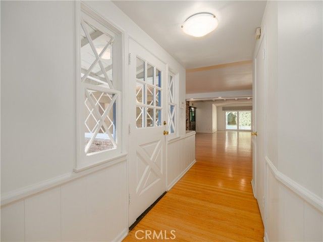 4539 Hayvenhurst, Encino (los Angeles), CA 91436