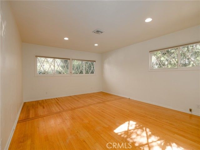 4539 Hayvenhurst, Encino (los Angeles), CA 91436