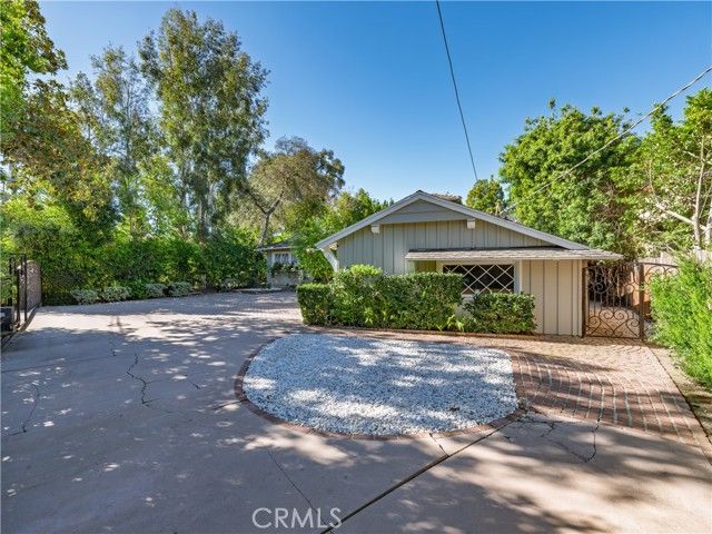 4539 Hayvenhurst, Encino (los Angeles), CA 91436