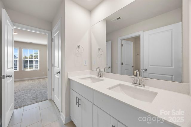 708 Windage Way, Pineville, NC 28134