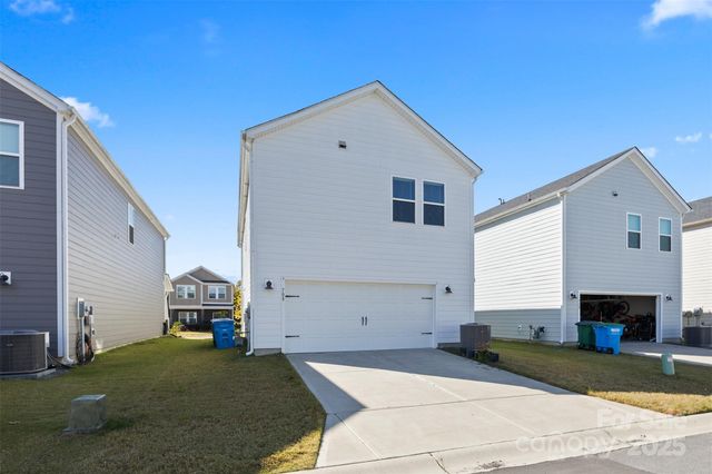 708 Windage Way, Pineville, NC 28134