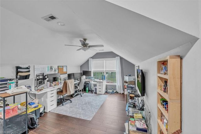 216 Lyon DR, Newport News, VA 23601