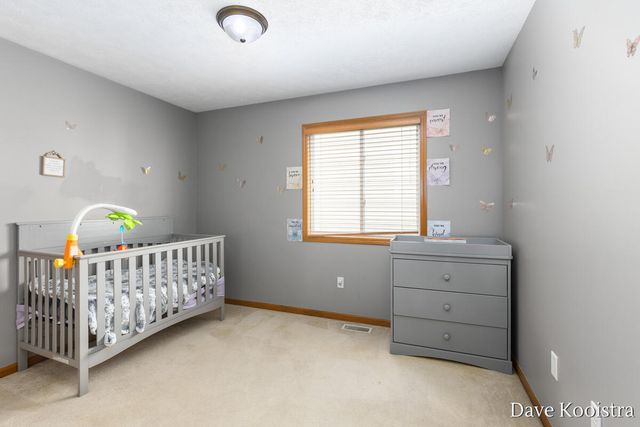 5757 E Grove Drive, Kentwood, MI 49512