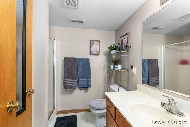 5757 E Grove Drive, Kentwood, MI 49512