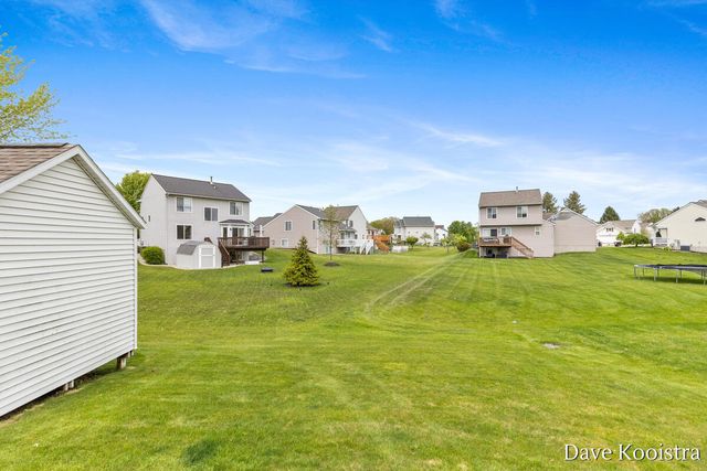 5757 E Grove Drive, Kentwood, MI 49512