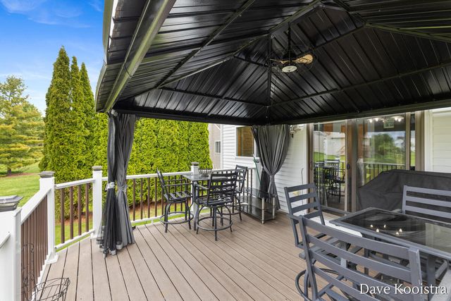 5757 E Grove Drive, Kentwood, MI 49512