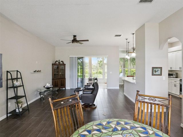 22240 CALEDONIA DRIVE, Leesburg, FL 34748
