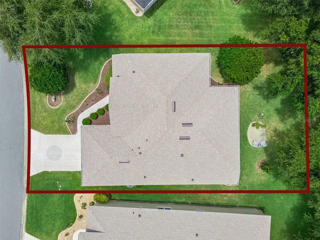 22240 CALEDONIA DRIVE, Leesburg, FL 34748