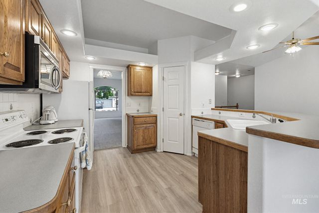 12495 W Avanti Dr, Boise, ID 83713