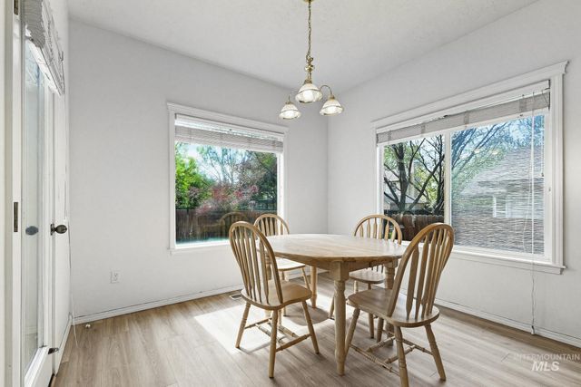 12495 W Avanti Dr, Boise, ID 83713