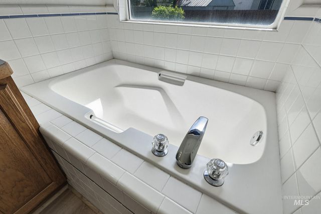 12495 W Avanti Dr, Boise, ID 83713