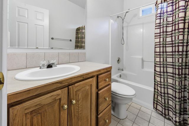 12495 W Avanti Dr, Boise, ID 83713