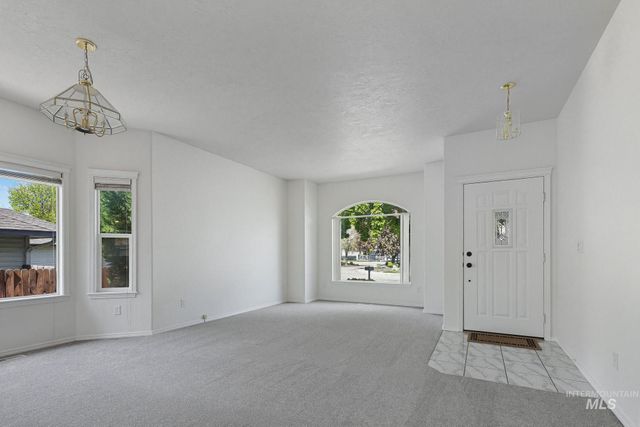 12495 W Avanti Dr, Boise, ID 83713