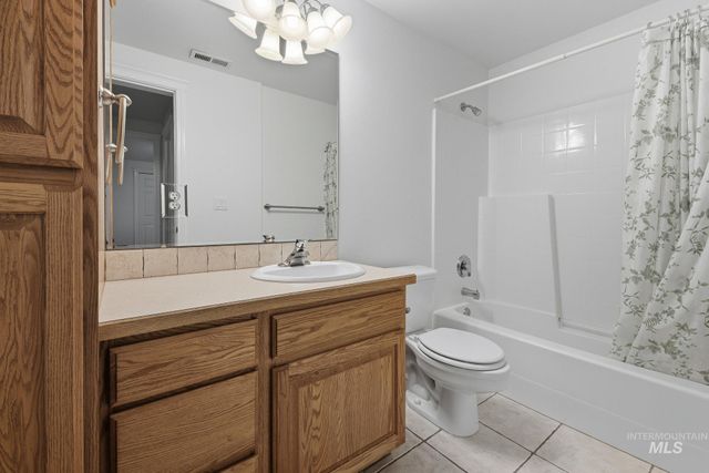 12495 W Avanti Dr, Boise, ID 83713