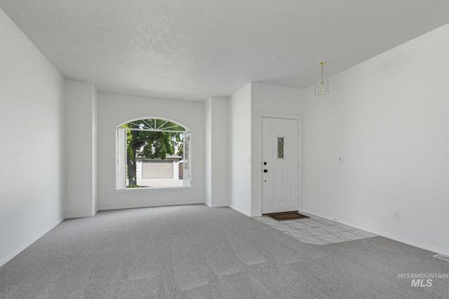 12495 W Avanti Dr, Boise, ID 83713