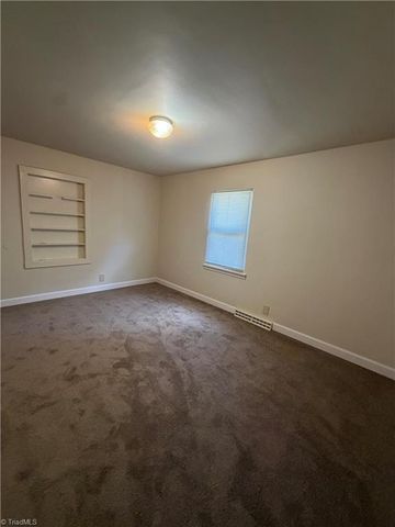 3616 Harvard Road, Winston-salem, NC 27107