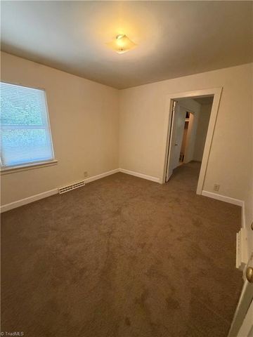 3616 Harvard Road, Winston-salem, NC 27107