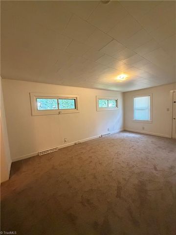 3616 Harvard Road, Winston-salem, NC 27107
