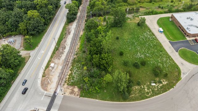 105 Oswald Avenue, Batavia, IL 60510