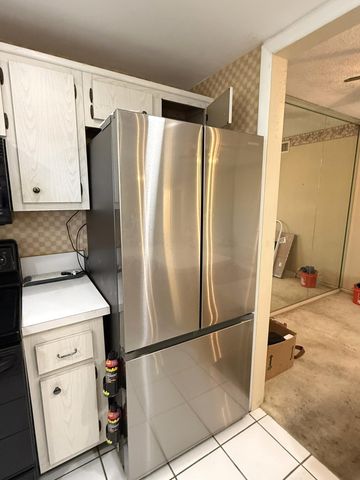 806 SE 7TH Street 308, Deerfield Beach, FL 33441