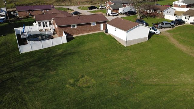 26 Township Road 360, Chesapeake, OH 45619