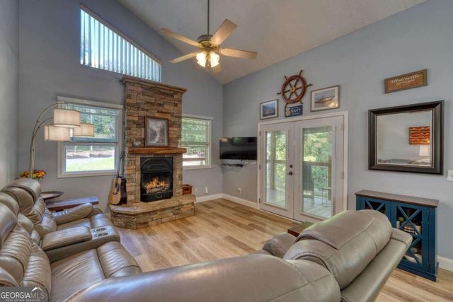 90 Paul Nicholson Road, Blairsville, GA 30512