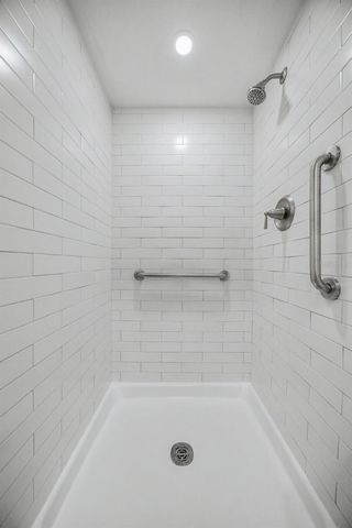 4715 BAY STREET NE 127, St Petersburg, FL 33703