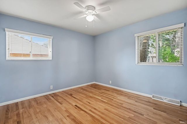 19401 Haviland Drive, South Bend, IN 46637